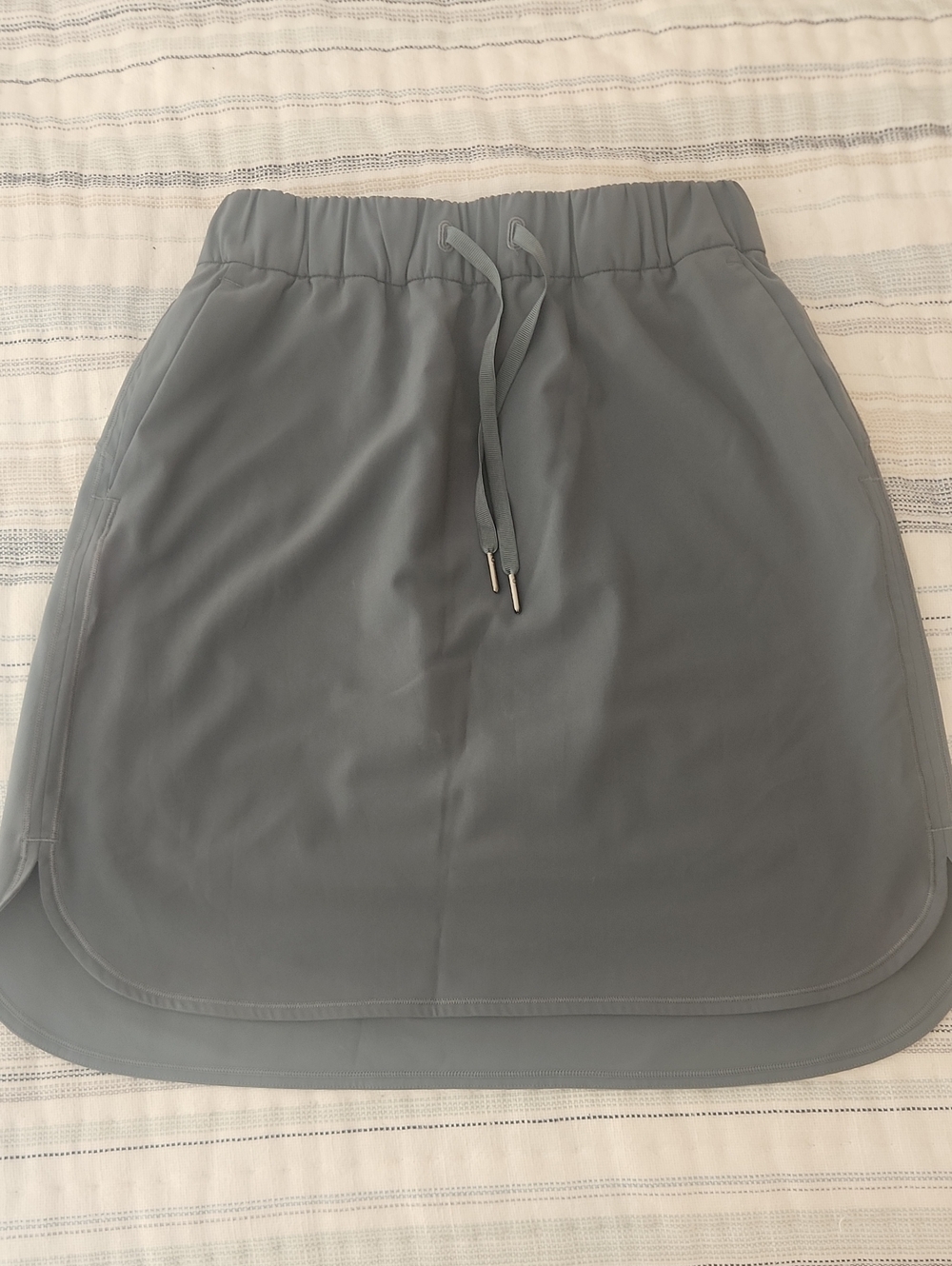 lululemon athletica Drawstring Mini Skirt in Slate Gray-Blue